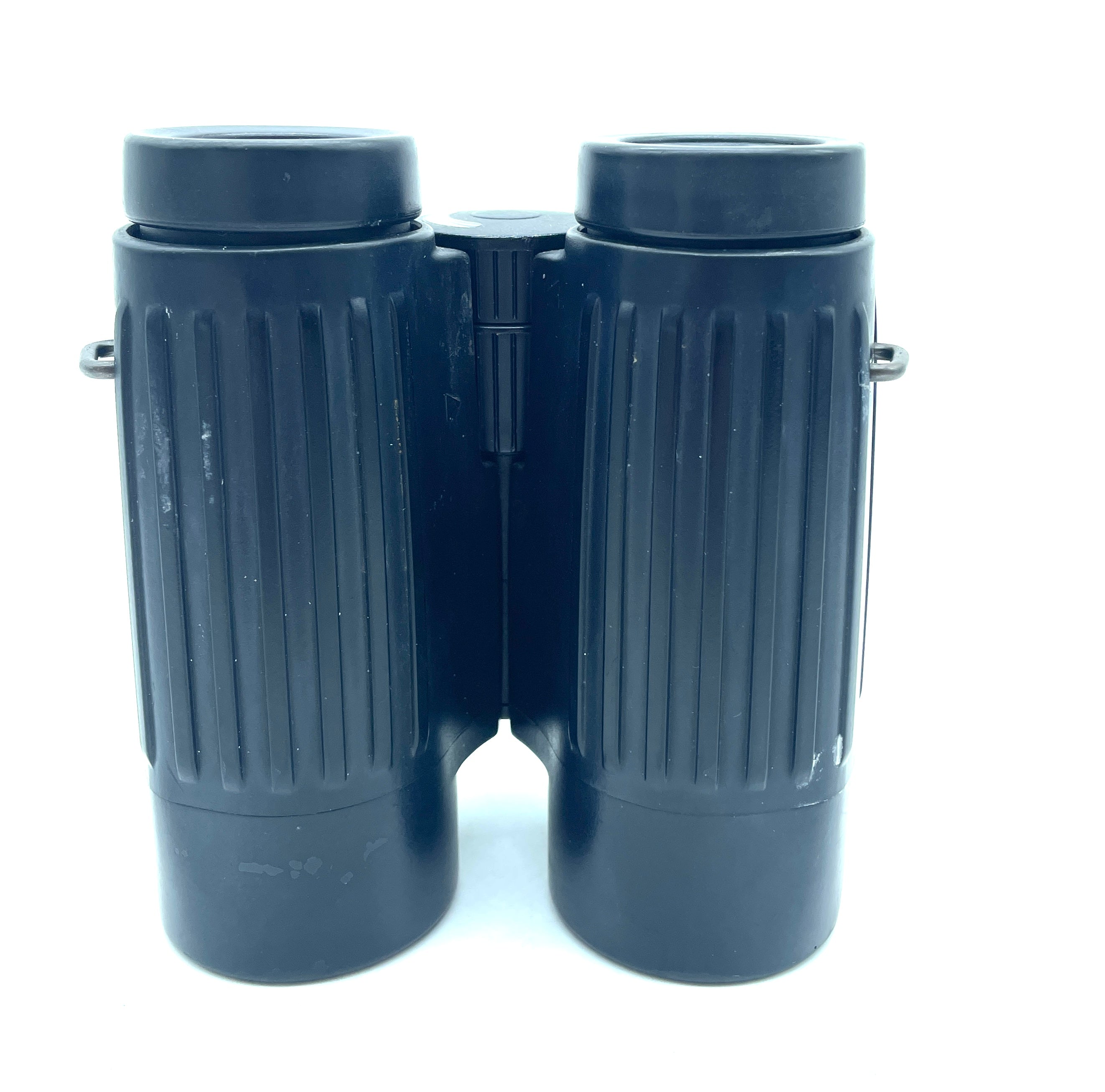 Used Leica 8 x 32 BN Binoculars  | Cluny Country 